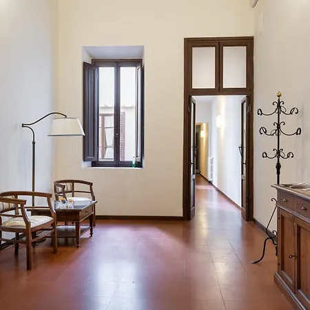 Konukevi Unyca - Domus22 - Santa Croce Floransa