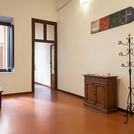 Unyca - Domus22 - Santa Croce Floransa